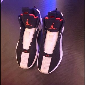 Jordan DNA Sneakers